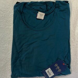 Cherokee workwear long sleeved tee XL new with tags